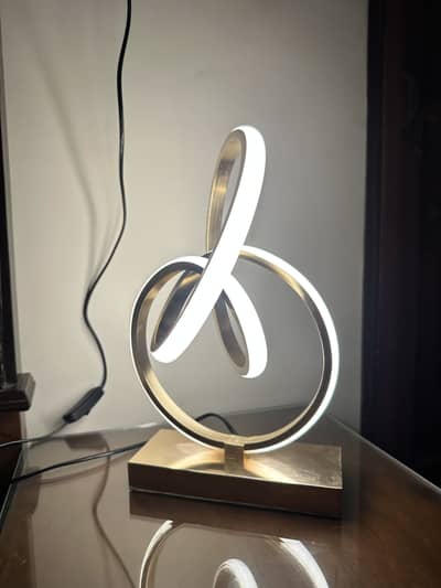 Lamp For sale Single