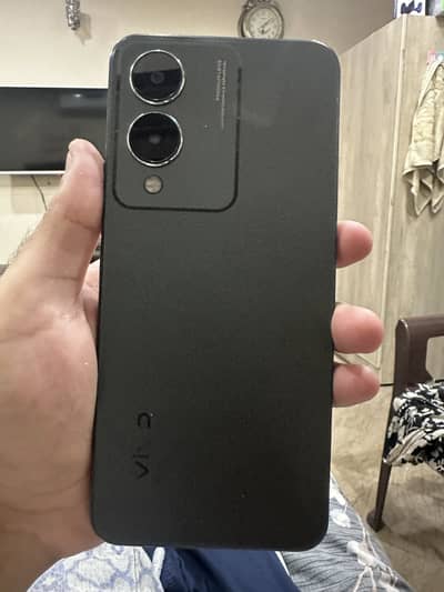 Vivo Y17s