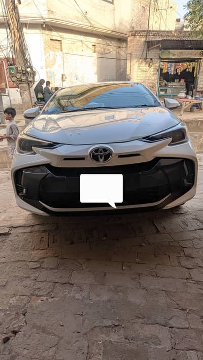 Toyota Yaris cvti 2025