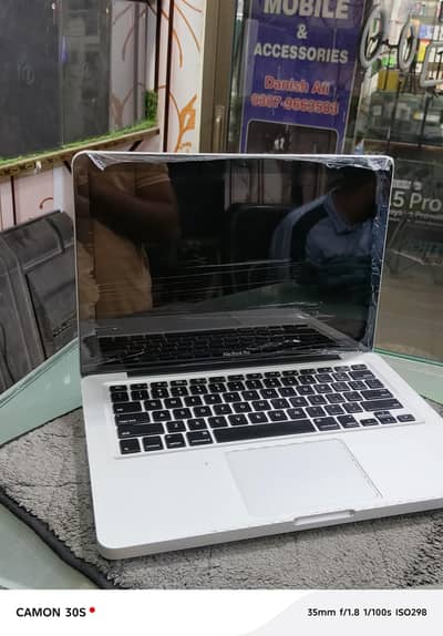Laptop Sale 16,000 To 35,000 All Brand New laptops Available i3/i5/i7