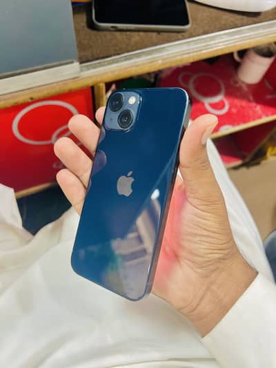 I phone 13 non pta 128gb 84% battery