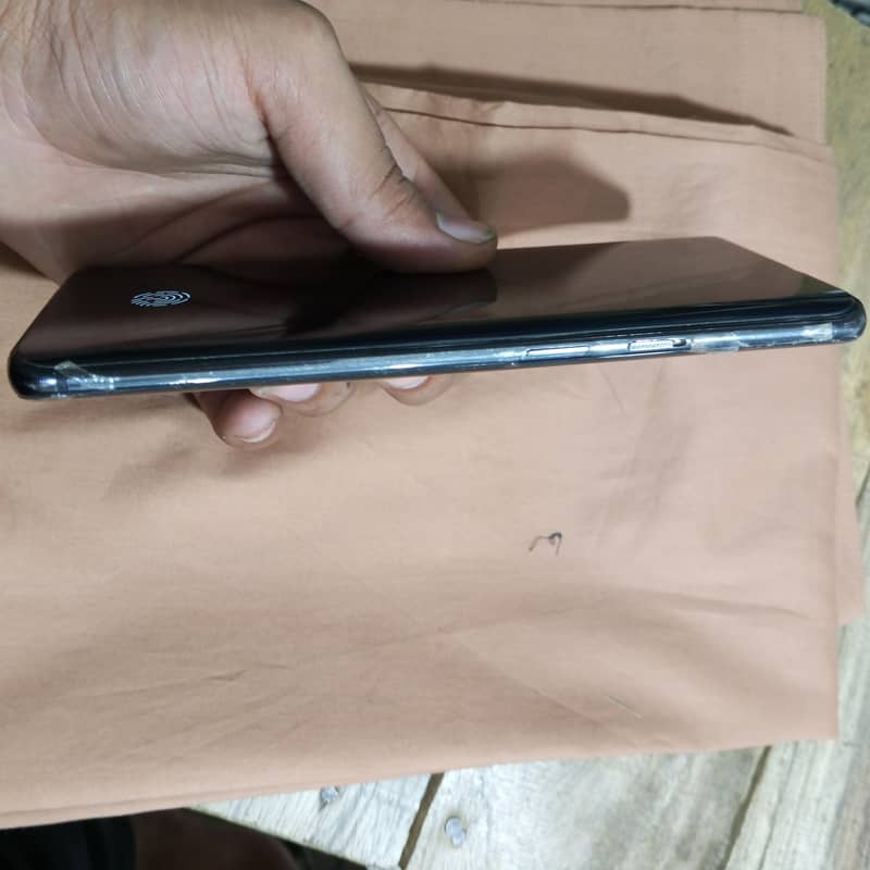 One Plus 7 Pro 1