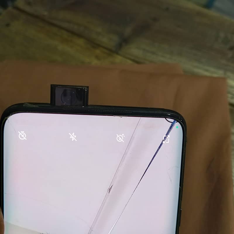 One Plus 7 Pro 5