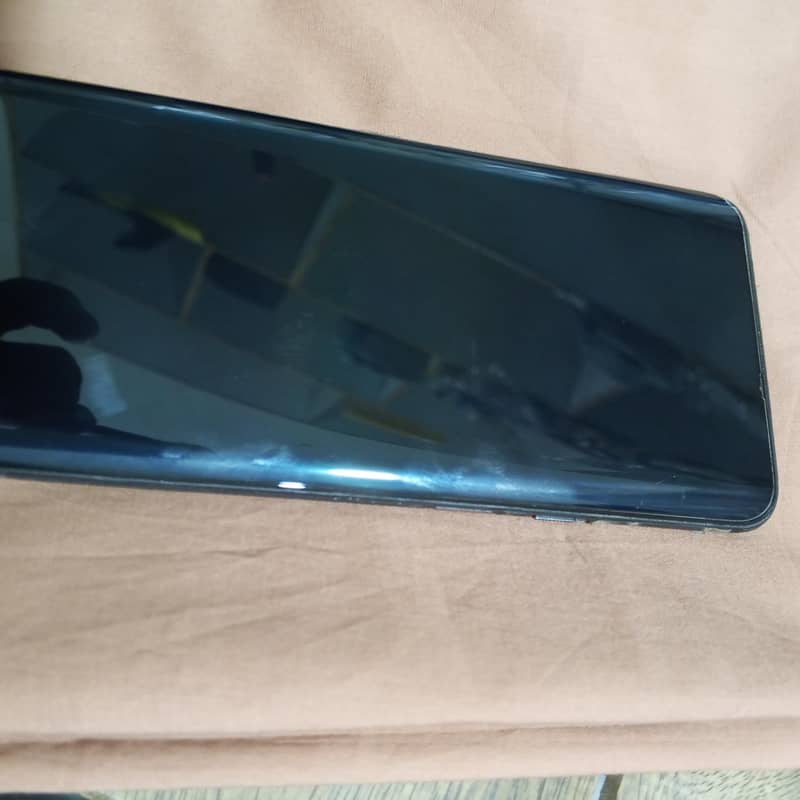 One Plus 7 Pro 6