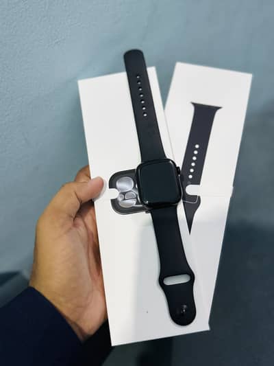 Apple watch series 11|  urgent. Sale|42mm