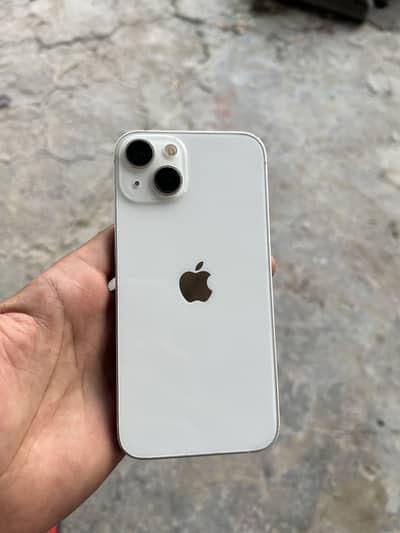 Apple iPhone 13