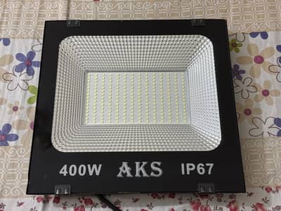 400w LED Flood Light - Read Ad