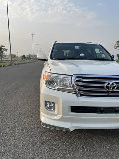 Toyota Land Cruiser 2010