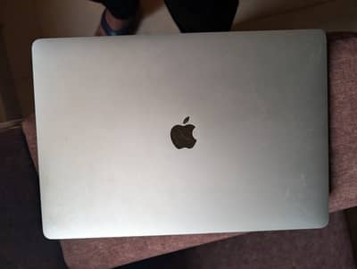 MacBook Pro 2017 For Sale | 512 SSD | 4 GB Graphic Card