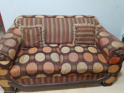 7 seater sofa only 4 month used