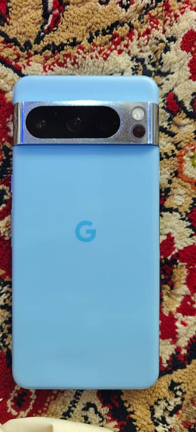 Google Pixel 8 Pro