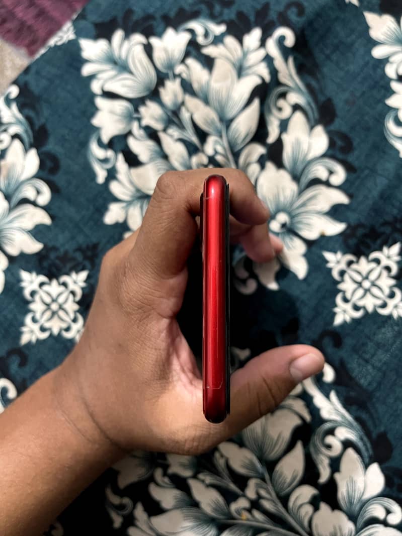 Apple iPhone 8 Plus 6