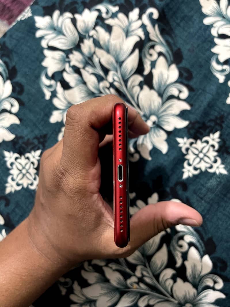 Apple iPhone 8 Plus 7