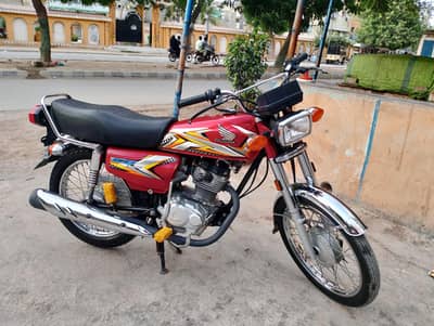 HONDA CG 125 2025