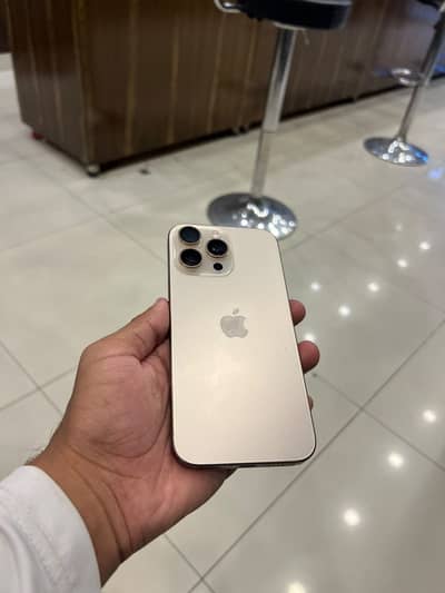 Apple iPhone 16 Pro Max