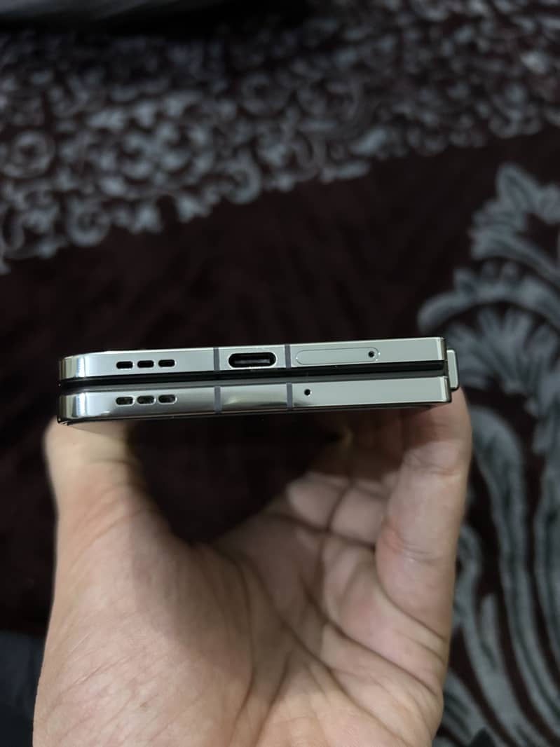 One Plus Open 6