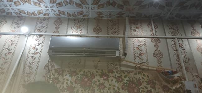 Gree Ac DC inverter 1.5 Tan Good condition all ok