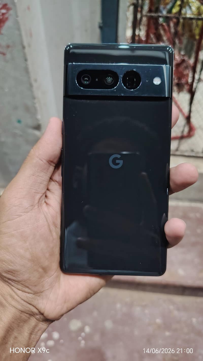 Google Pixel 7 Pro 2