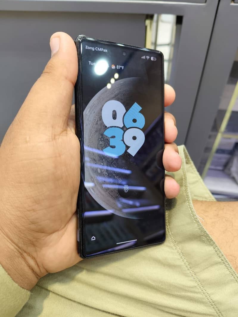Google Pixel 6a 1