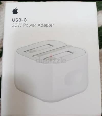 apple 20 watts type c adopter