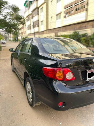 Toyota Corolla Altis 2010