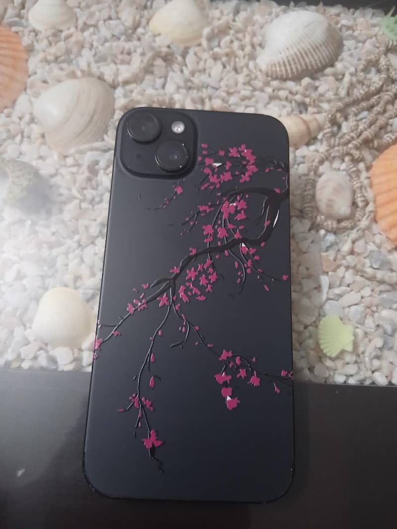 Apple iPhone 15 plus 2
