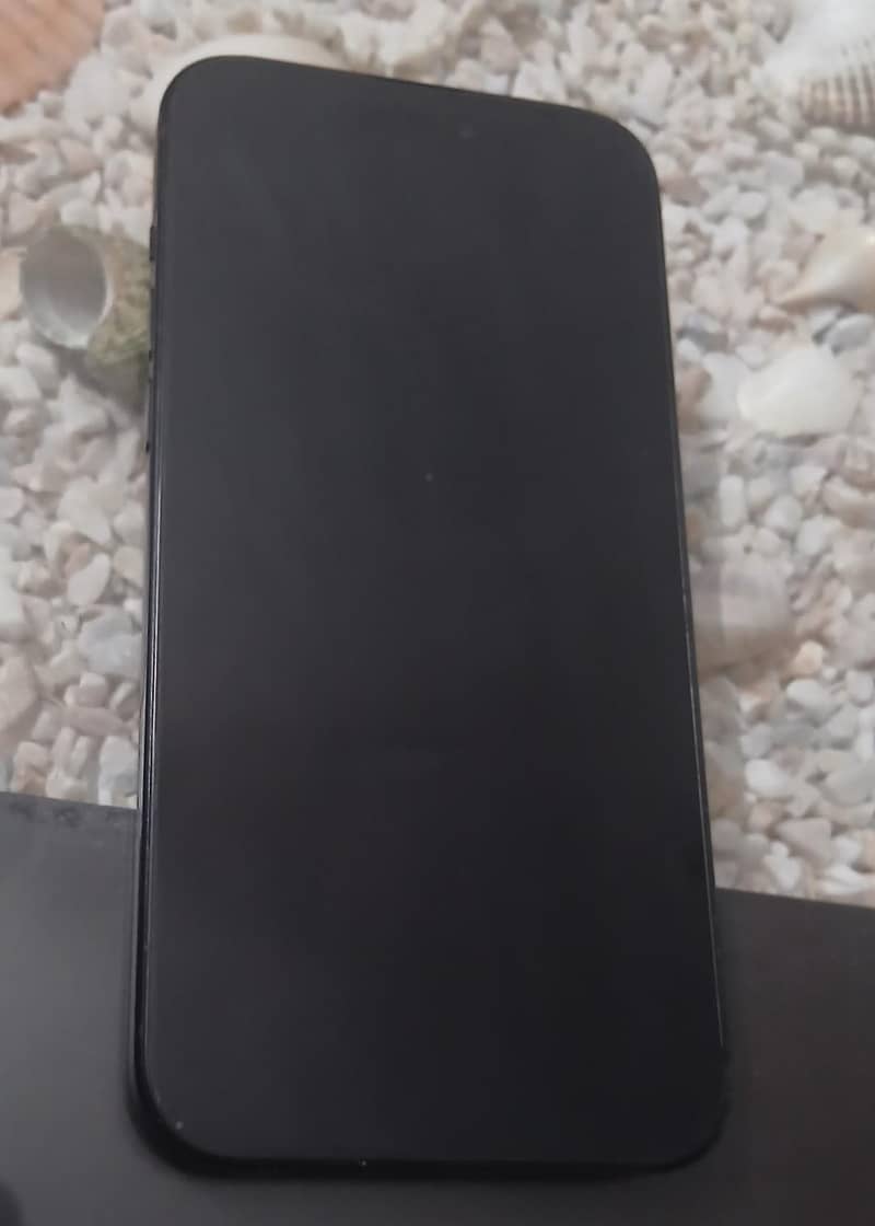 Apple iPhone 15 plus 6