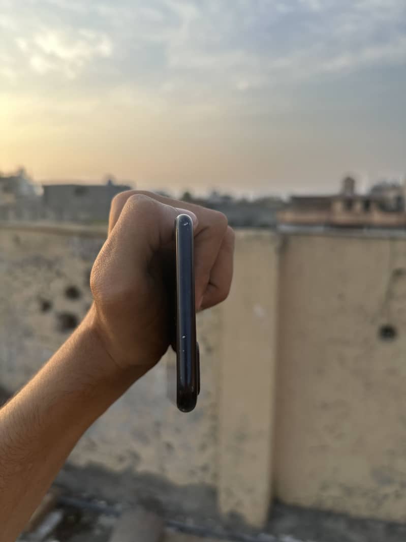 Apple iPhone 7 Plus 2