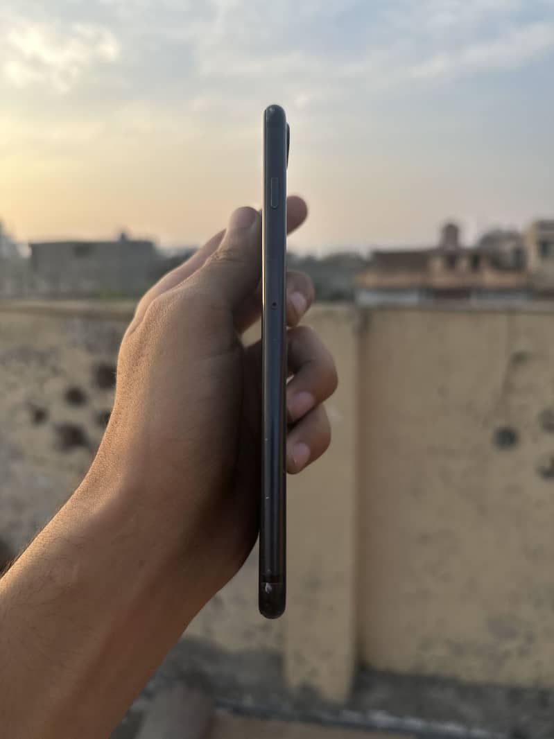 Apple iPhone 7 Plus 4