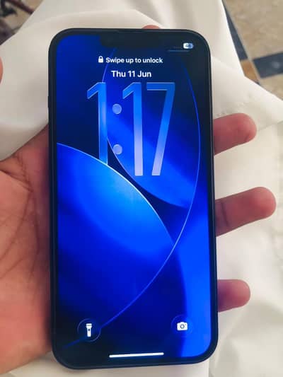 Apple iPhone 13