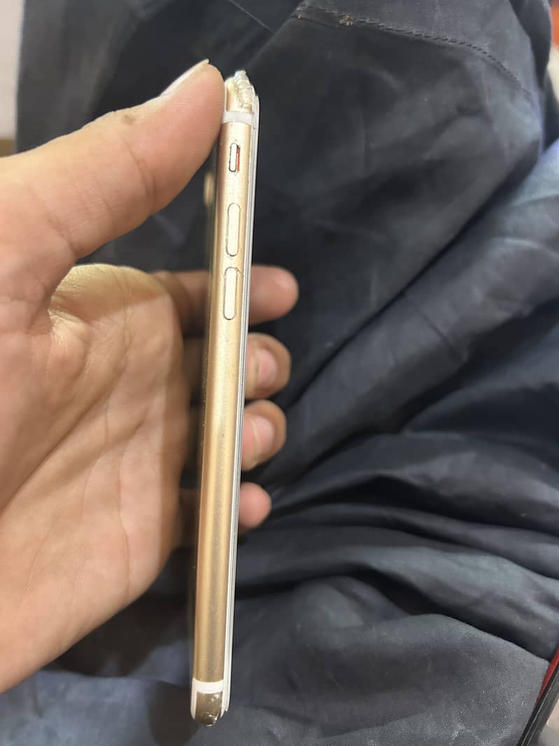 Apple iPhone 7 5