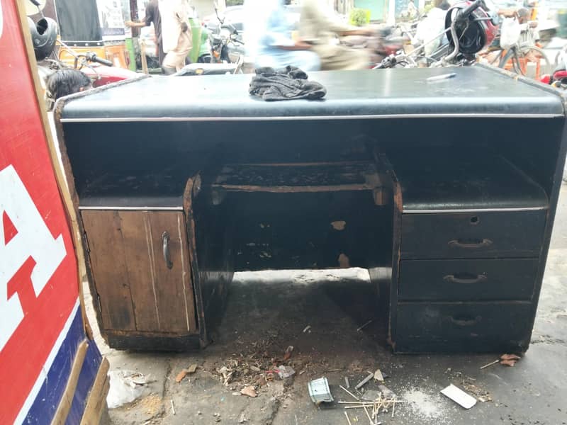 office table 4