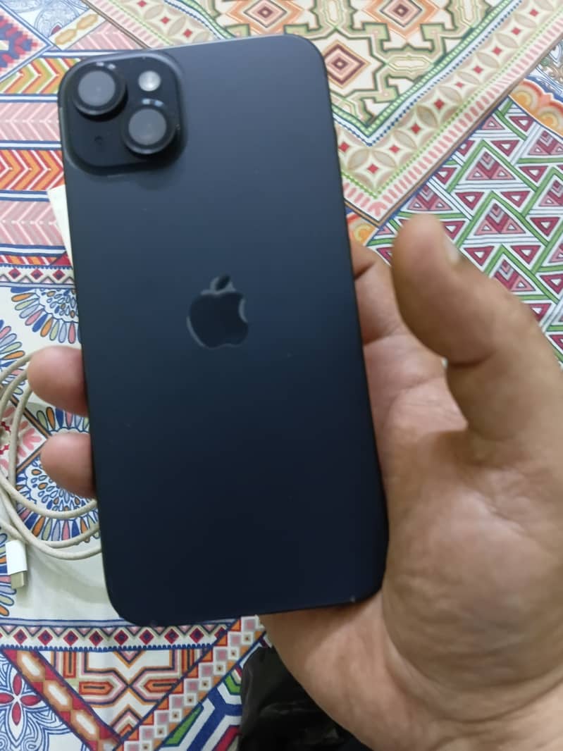 Apple iPhone 15 plus 1