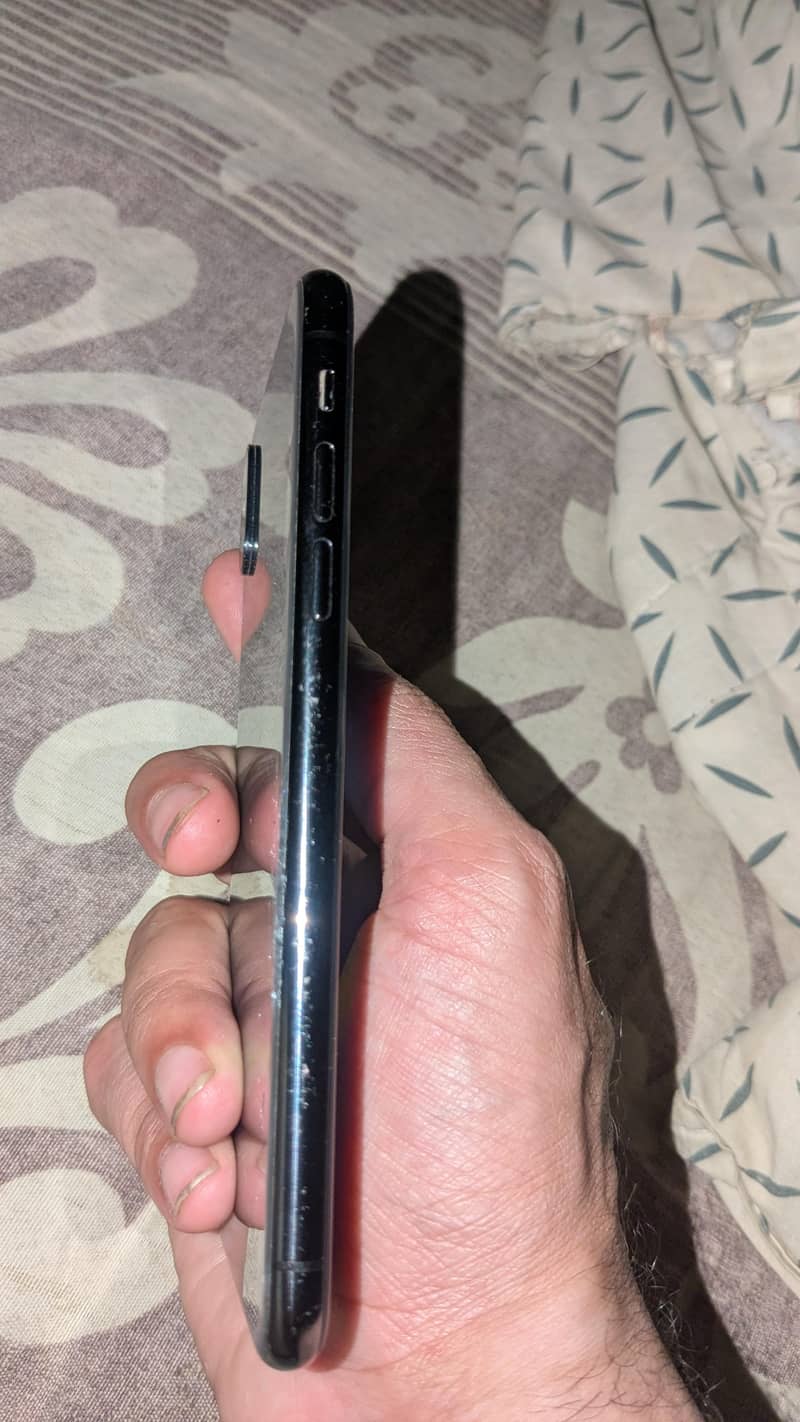 Apple iPhone X 2