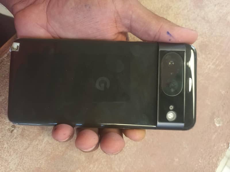 Google Pixel 8 1