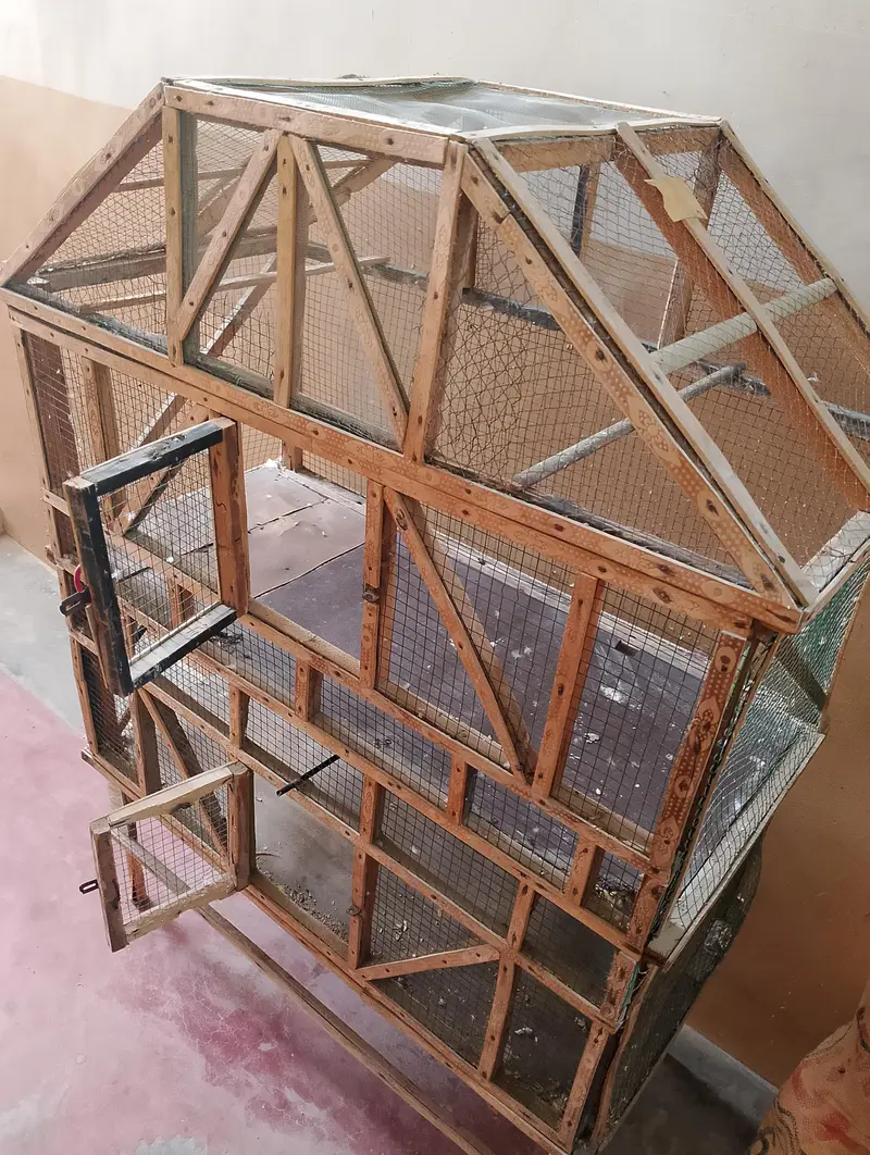 2-large cabin cage — photo 9