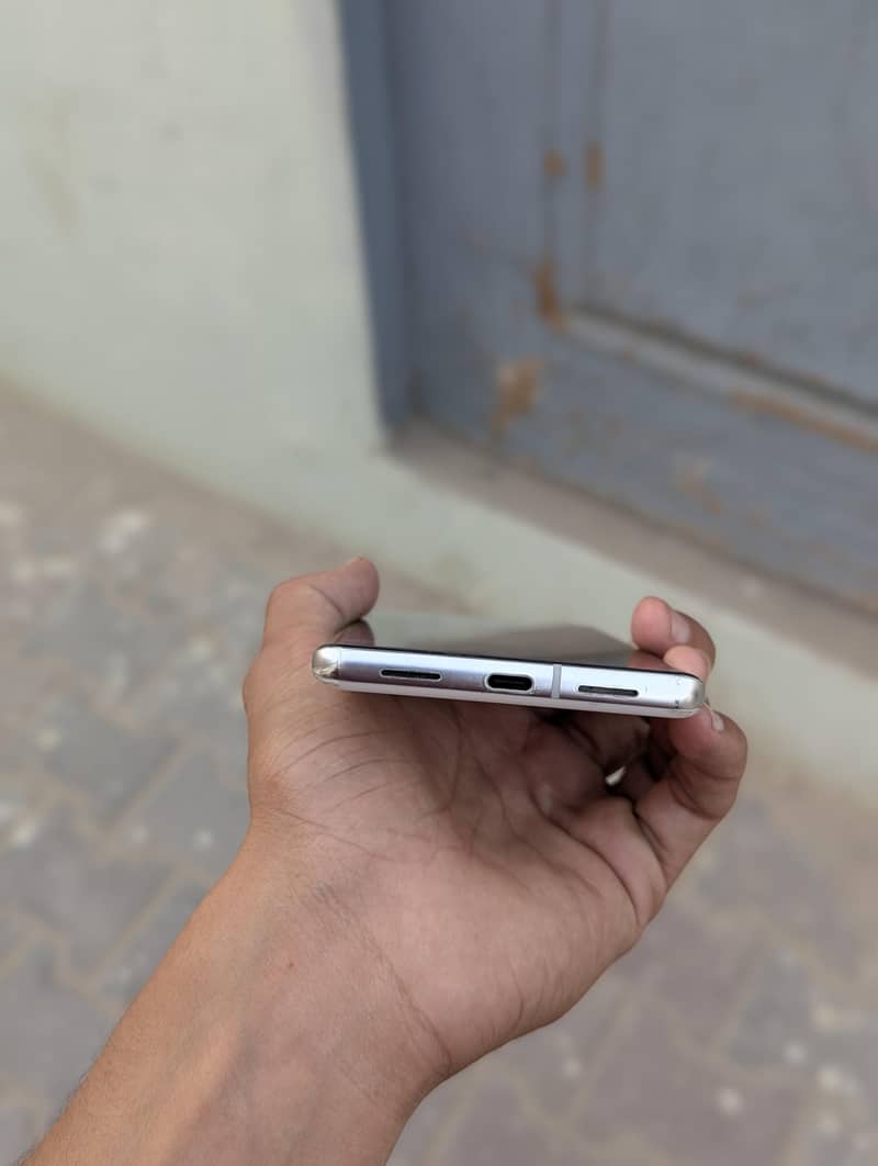 Google Pixel 7 Pro 2