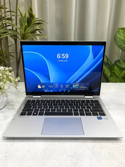 HP EliteBook 830 G10 | 13th Gen i5 | 16GB DDR5 | 512GB NVMe