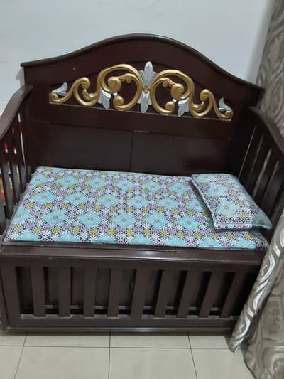 baby cot, baby bed, kids bed, small bed,