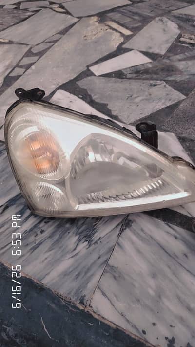 Suzuki liana headlights
