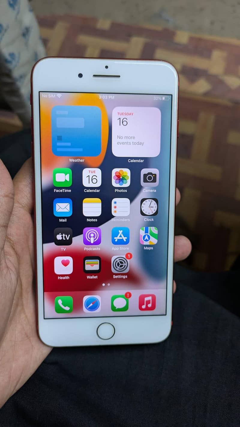 Apple iPhone 7 Plus 1