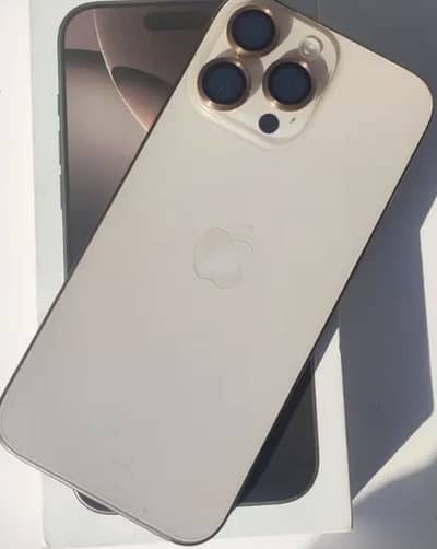 Apple iPhone 16 Pro Max