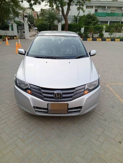 Honda City 1.3 IVTEC 2013 - Excellent Condition