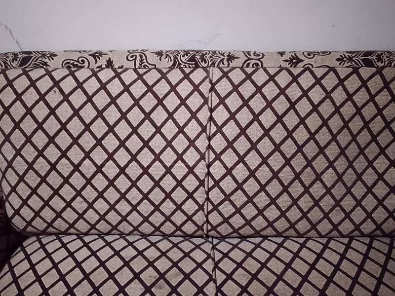 2 saeter sofa set 1