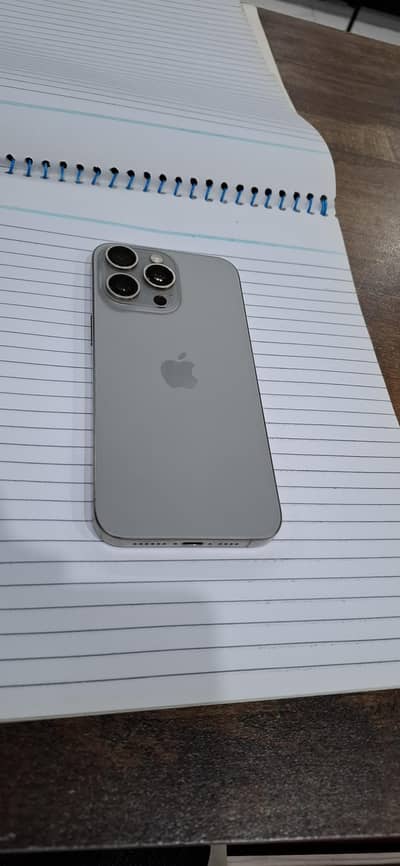 Apple iPhone 15 Pro Max