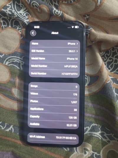 Apple iPhone 14
