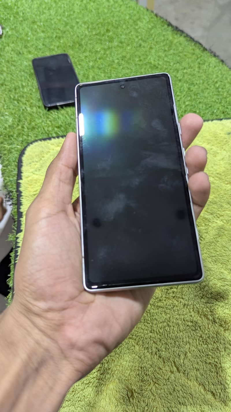 Google Pixel 7a 3