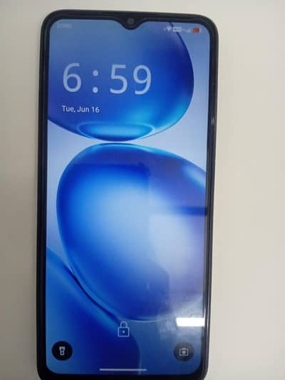 Itel City 100