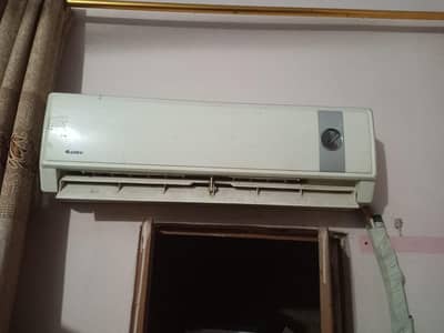 Gree split Ac