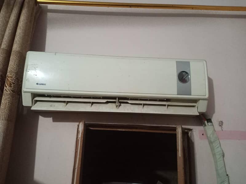 Gree split Ac 0